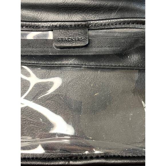 Stackers Hanging Wash Bag - Picture 8 of 8